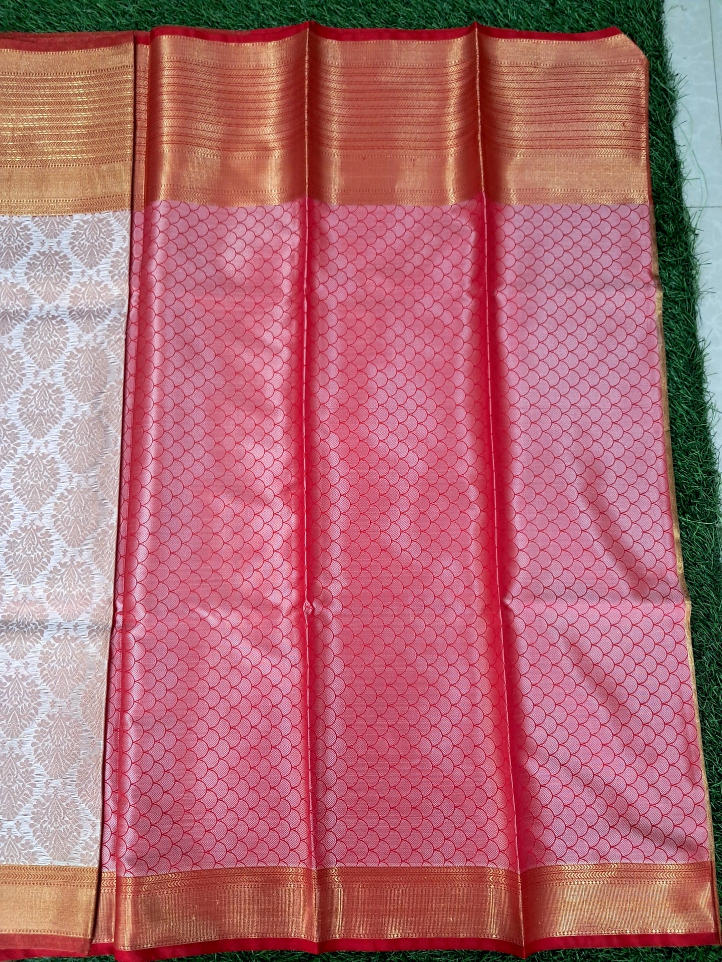 Kanjivaram soft tissue silk saree (SAREE CODE-S011)