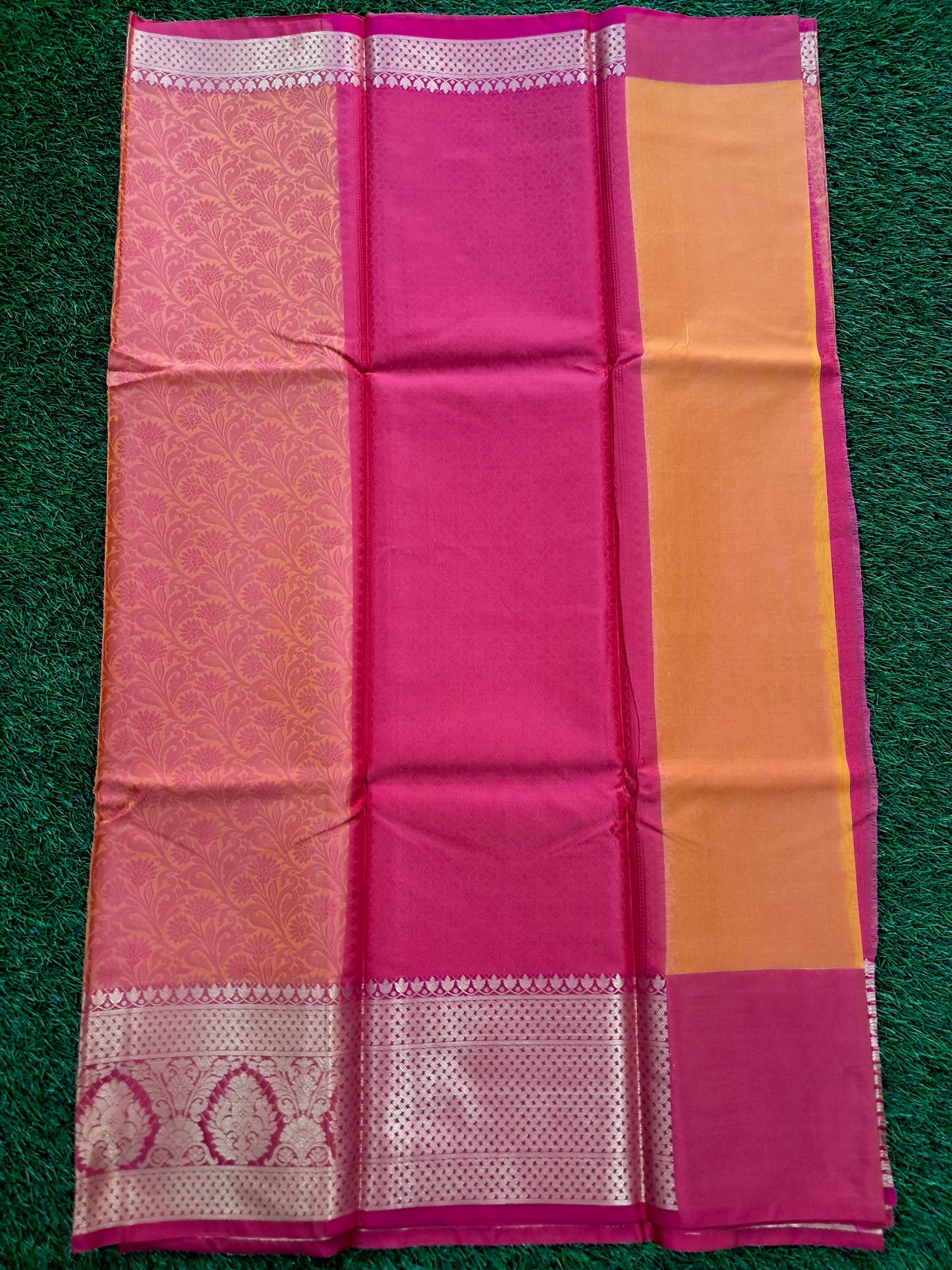 Kanjivaram soft silk saree (SAREE CODE- S025)